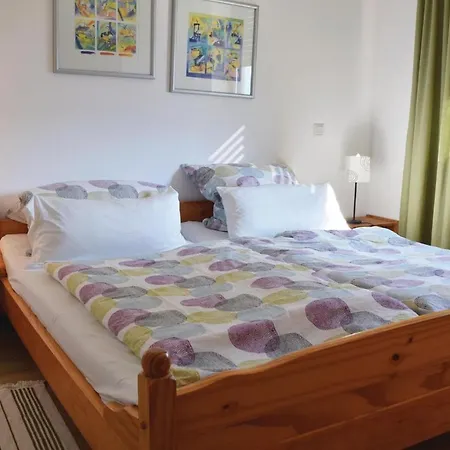 Nice In Plich With 2 Bedrooms And Wifi شقة *